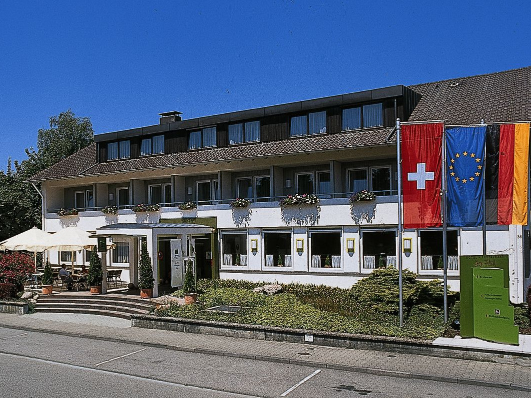  Hotel Zur Flüh 